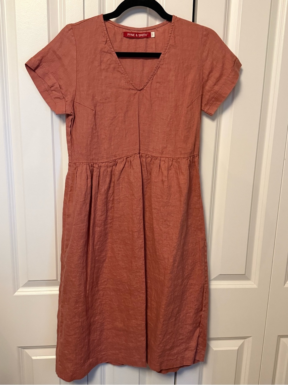 Pyne & Smith Mauve V-Neck Linen Dress